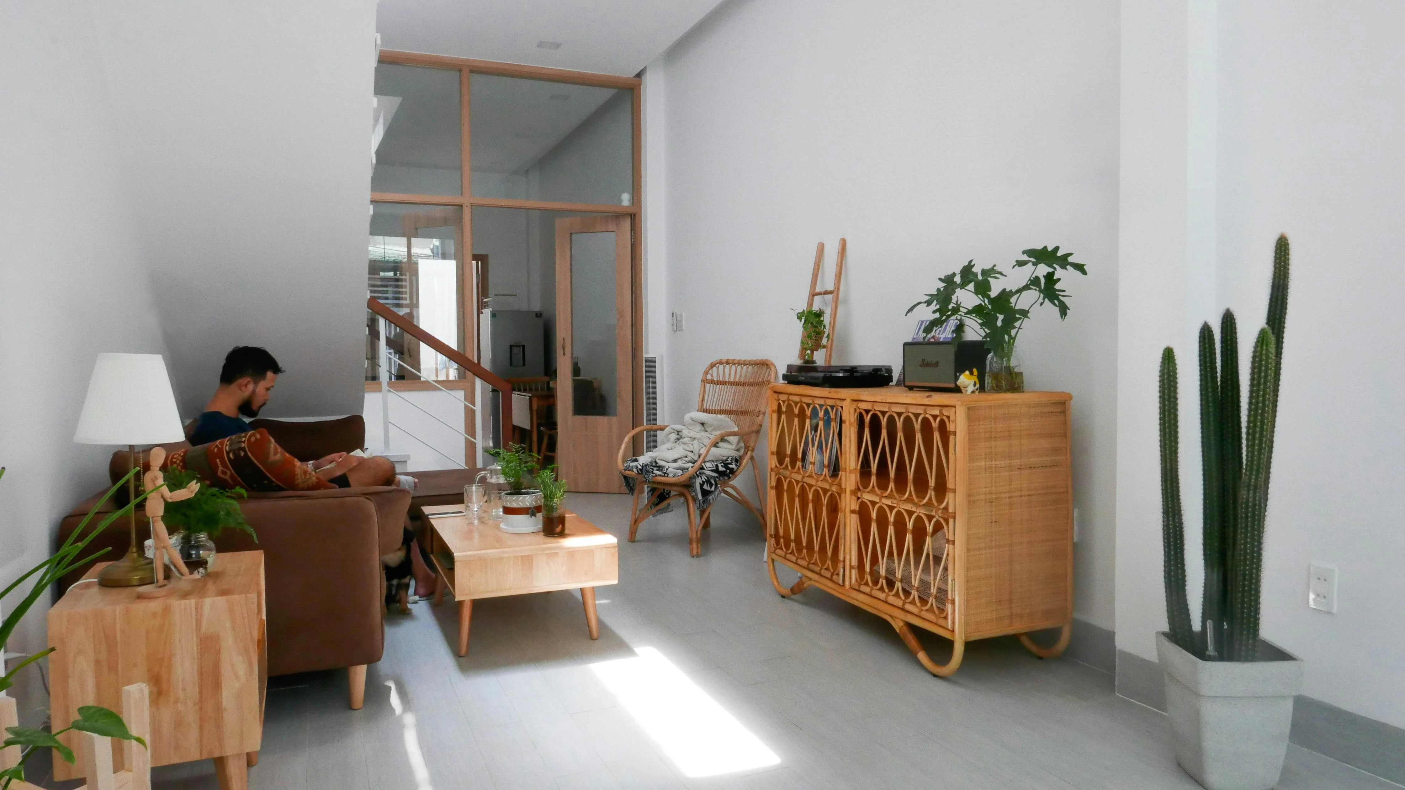 Seasonal Home Refresh: Spring Decoration Ideas with Sustainable Indonesian Bamboo Pieces